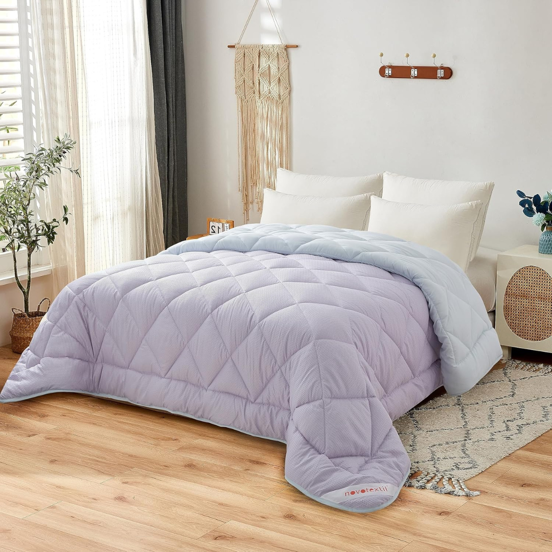 Novotextil- Couette bicolore. microfibre. Densité 350gr/m2 Biege