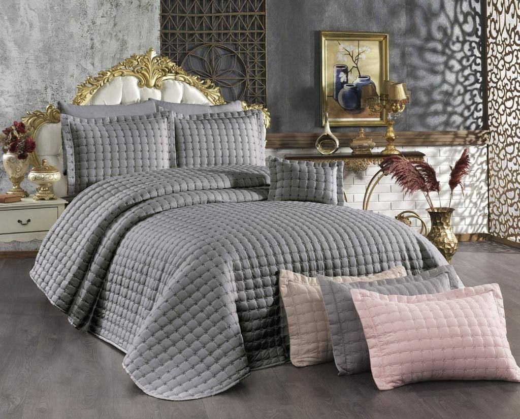Royal home star