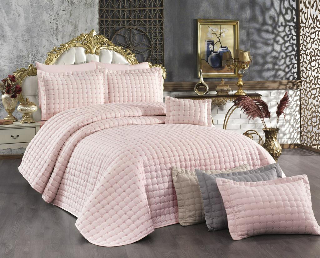 Royal home star